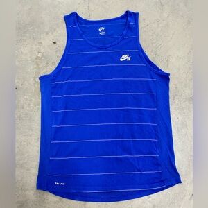 Nike SB tank